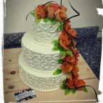Hochzeitstorte mit Marzipanrosen