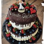 Hochzeitstorte mit Ganacheüberzug