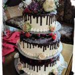 3 stöckige Hochzeitstorte im Drop Cake Style