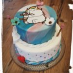 zweistöckige Einhorntorte
